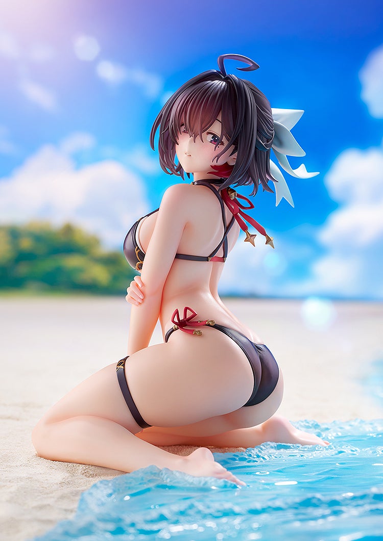 Yumia swimsuit figure moves forward to September