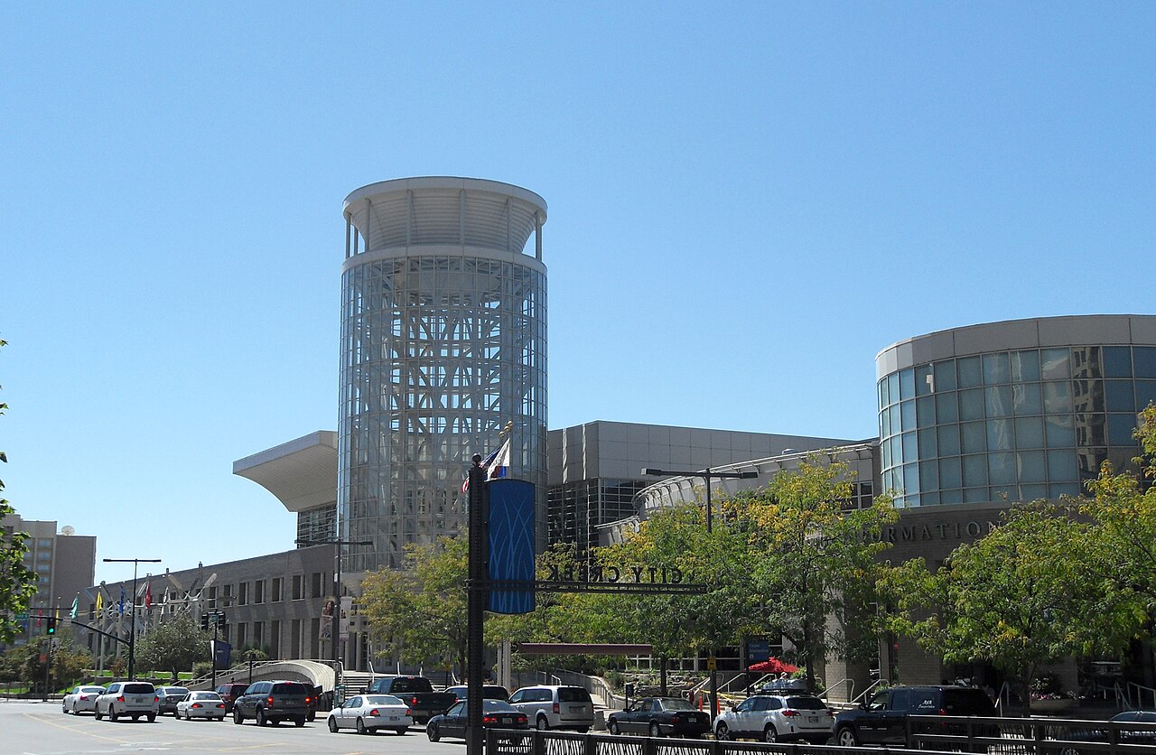 FanX Salt Lake's final day: Saturday hours and panels across fandom