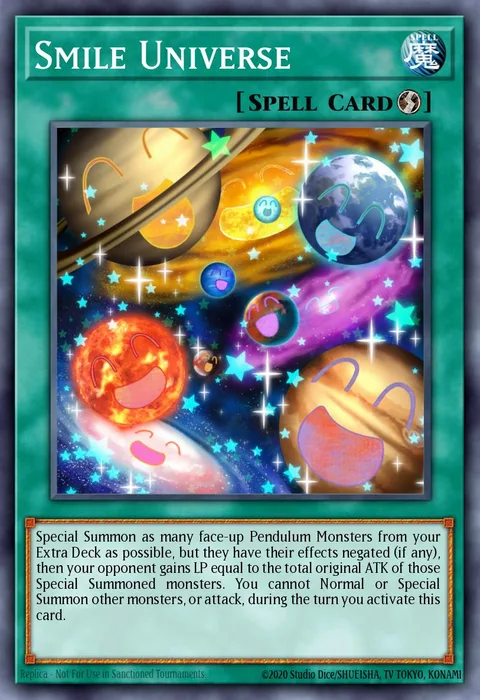 Smile Universe trading card